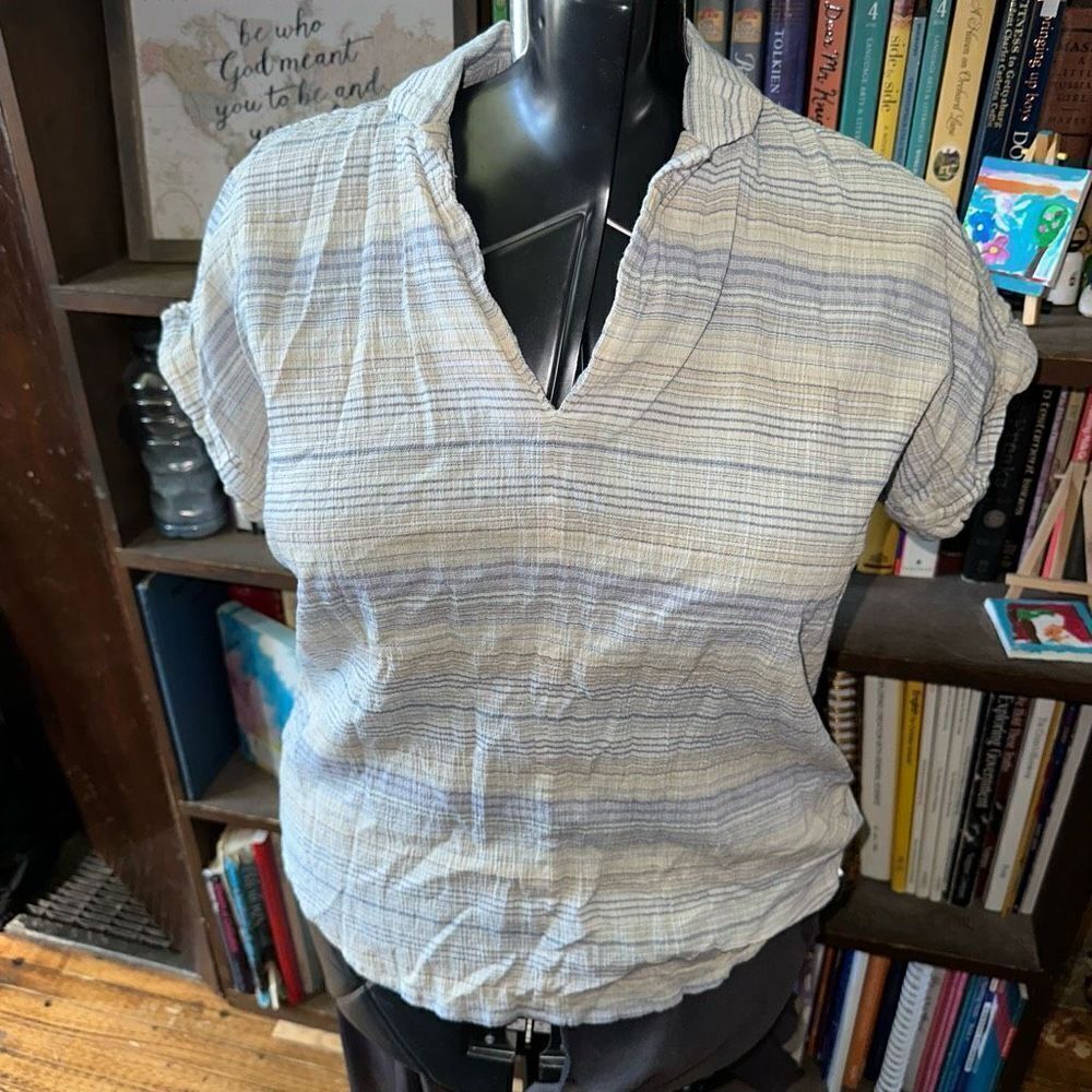 Madewell XS striped split neck textured cotton blouse